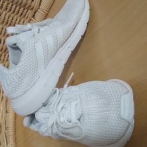 Adidas girls or boys  sneakers toddlers size 10